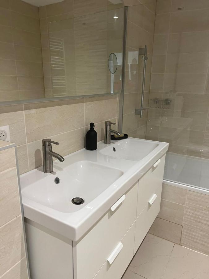 App 1 Mulhouse Centre , 6 Personnes Apartment Екстериор снимка
